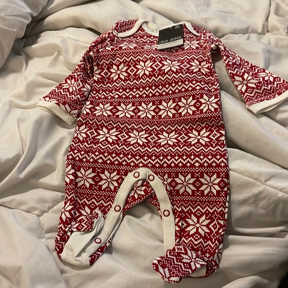 Okie Dokie Baby Pajamas Size 3M Rumba Red Long Sleeve Footed Sleeper NWT New